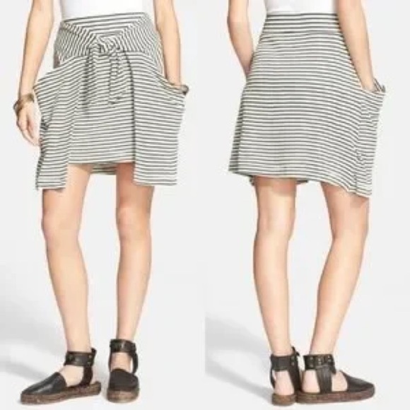 Free People Dresses & Skirts - Free People sz S All Tied Up Layered Skirt Cream Black Striped Stretch Knit